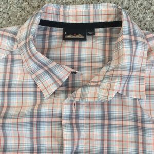 KAVU short sleeve shirt